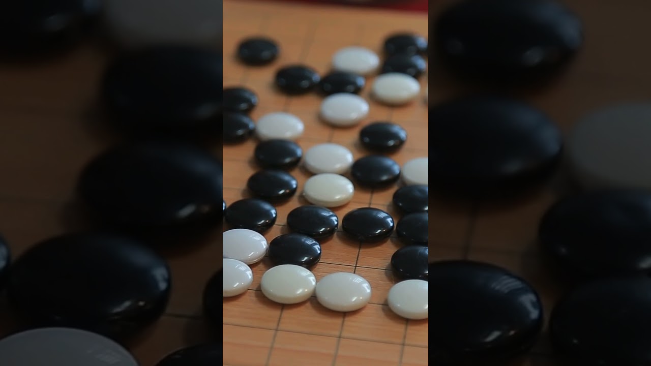 而在被归化